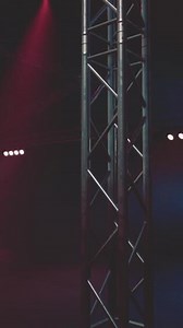 Free stage with lights from lighting devices