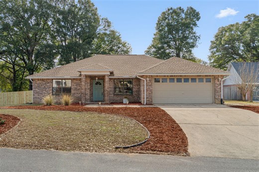 609 W Lynn Brook, Crestview, FL 32539 - MLS 993827 - Coldwell Banker