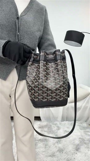 [Pre-Loved] GOYARD Petit Fluo PM Bucket Shoulder Bag 150247623
