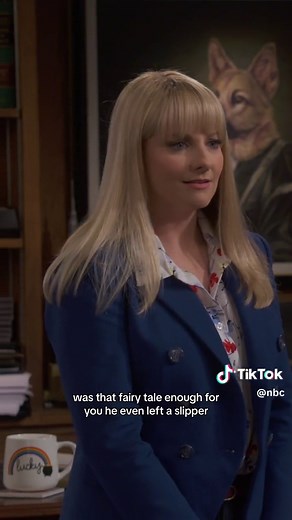 Melissa Rauch Reunites with an Old Friend on Night Court