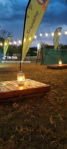 Intimate Camping Vibes for a Perfect Bonfire Weekend