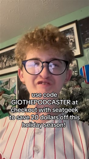 Giovanni Hamilton on Instagram: "use code GIOTHEPODCASTER at checkout with seatgeek to save 20 dollars off this holiday season! #nfl #flyeaglesfly #gobirds #eagles #eaglesnation"