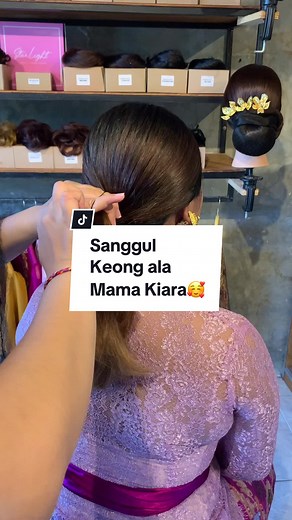 Tutorial Sanggul Keong Simpel Bersama Mama Kiara