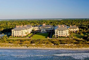 The 8 Best Resorts To Stay In Across South Carolina