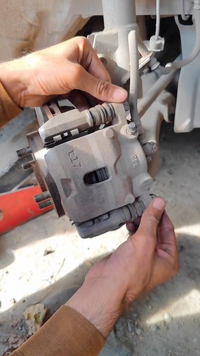 Fixing a Horrible Suspension Brake Caliper Pin Noise Easy Without Money 🤑 💰 #mechanic #mechaniclife #fypシ゚ #cartipstv | Car Tips Tv