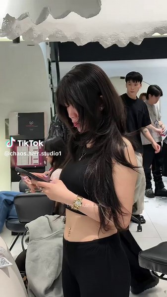 Tóc Long Hush Cut: Xu Hướng Tóc Độc Đáo 2023