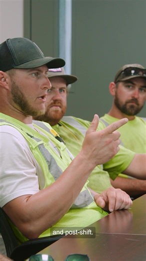 Safety is a core value at CSX. Our teams recently completed a Job Safety Briefing workshop, focusing on staying alert to changing conditions before, during, and after every shift. It’s just one way we live the #SafeCSX culture every day.