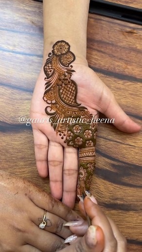 Exquisite Arabic Mehandi Design 🌿💫 Timeless elegance meets intricate artistry. #Gaurisartisticheena #ArabicMehandiDesign #ExquisiteMehandi #ArabicHennaArt #MehandiMasterpiece #HennaInspiration #ElegantMehandiDesig #ArabicHennaPattern #MehandiGoals #ArabicHennaDesigns #hennalovers | Gauri's Artistic Henna