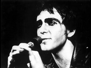 GENESIS - The Carpet Crawlers (live in Los Angeles, 24/01/1975)