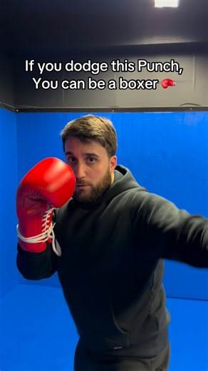 Girhan Zeyaei on Instagram: "Let me know in the comments if you dodged it? 🎯 #teamgz #boxing"