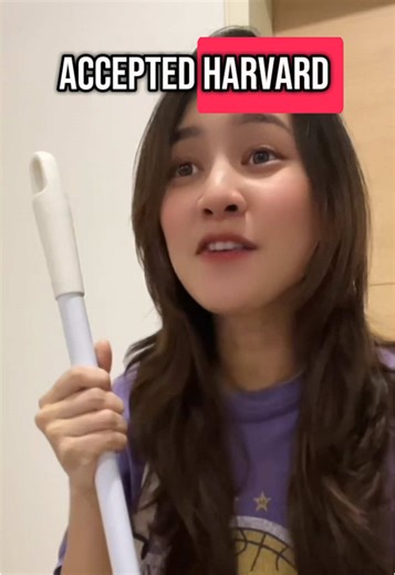 Understanding Middle Child vs Youngest Child Dynamics