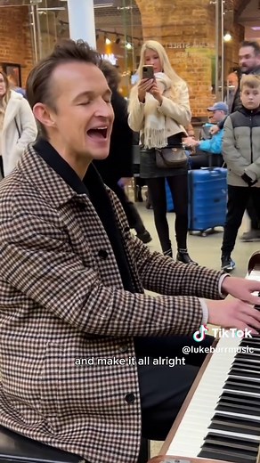 Luke Burr's Captivating Public Singing Performance