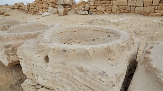 Egypt’s most famous symbol could have been a lifting device