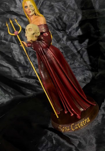 Escultura Rosa Caveira: Arte Única em Resina