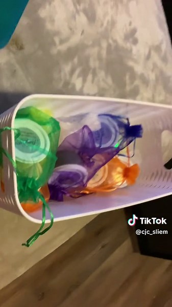 We were selling slime, snacks, and drinks 🌸🍄🌴💖##slime##business##kidstoys##kids##fypシ##fun##kidstoysgonewrong##likemaybe give us a follow or a like to support us 🌴🌸🌸🍄🍄💖💖🌴. Byee yall