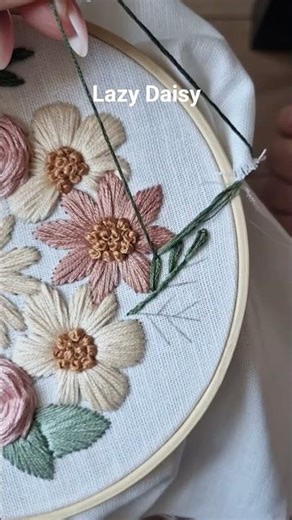 Lazy Daisy quick tutorial🌿 #embroidery #tutorial #diy #handmade #craft #art #stitch #flowers