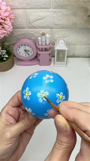 DIY mini Bulb Planter #handmade #homedecor #shortvideo #viralshorts #craftideas