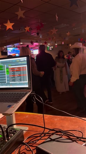 Oldies 103 Boo Bash @ The Post 440 in Newton 11/1/25. Everyone singing and dancing to Shout By The Isley Brothers! | Oldies 103 FM Boston