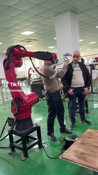 Painting robot #robotic #industrial #automate #painting