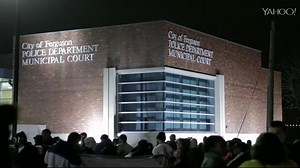 Ferguson reacts to police shootings – WATCH: http://yhoo.it/1EGWvod | Yahoo News