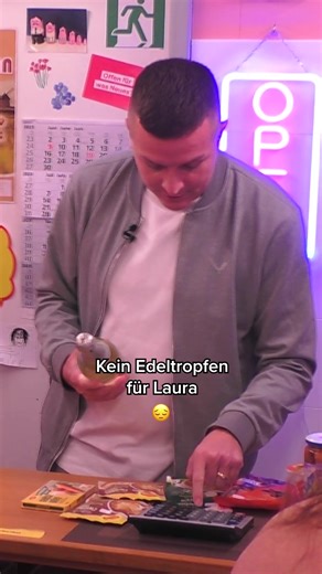 35K views · 137 reactions | Trotz ihres schlechten Tages hat Laura alles gegeben! 朗 #PromiBB #PBB2025  „Promi Big Brother“ täglich live und jederzeit kostenlos streamen auf Joyn SAT.1.  „Promi Big Brother – 24 Stunden Livestream“ auf Joyn. | SAT.1 | Facebook