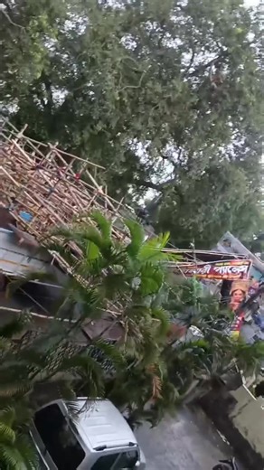 Sobai please pray koro jano ai Bristir weather kete jaay . Chandannagar er lokjon ai 5 ta diner jonnoi sarabochor wait kore thake🥺😭 | Sangita De