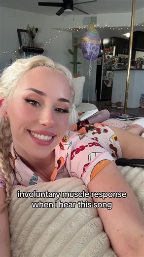 Involuntary Muscle Response to Catchy Songs