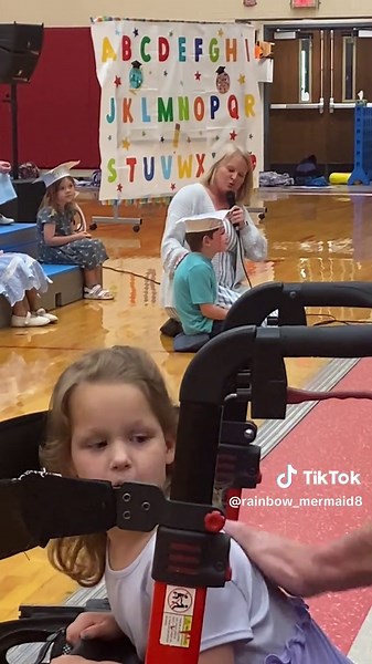Hilarious Moments from Kindergarten Graduation