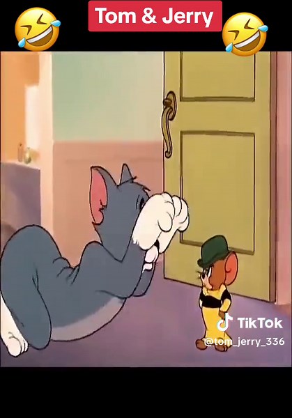 Jerry wrote to his cousin Muscle to come to his aid as Tom was overbearing 🤣 #tomandjerry #tom #jerry #tomandjerry #animation #foryoupage #foryou #cartoonclips #funnyvideos