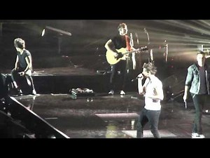 HD | One Direction - More Than This live in Herning, Denmark