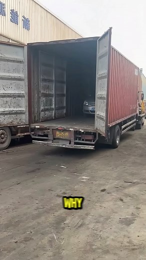146K views · 319 reactions | Simple & Easy Way To Unload A Scrapped Vehicle From A Container | Tech Treasures | Facebook
