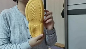 Watch Great and comfortable slippers on Amazon Live