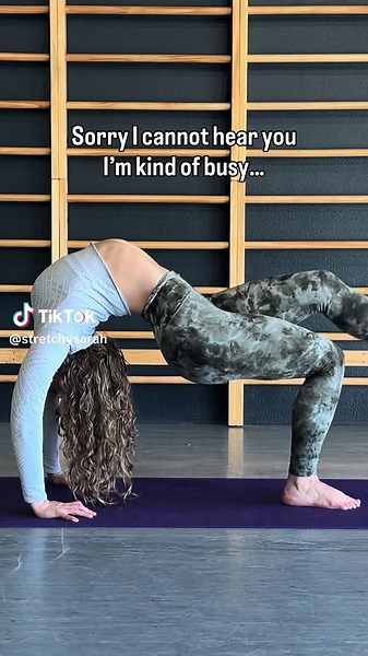 Only 2 more months to lock in for 2025! 🫶 #handstandtraining #contortion #flexible #flexibilitytraining