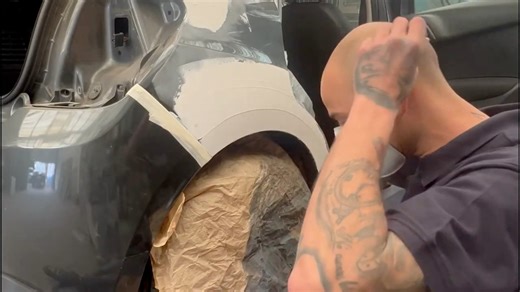 62K views · 1.7K reactions | Aqui os dejo las herramientas/productos utilizados !Guantes de latexMasilla Espatulas (simples) tamaño mediano Catalizador de la propia marca Mascarilla IMPORTANTISIMA ( no importa la marca ) Lijas 150-400 (En esponja ) Lijadora Esponja super fina (no importa la marca) Y listo para imprimar y dejar como nuevo ! Cualquier duda dejármela en los comentarios!! #chivitocars #tutorial #aprendeconmigo #chapaypintura | Cristian Olavarria Echevarria | Facebook