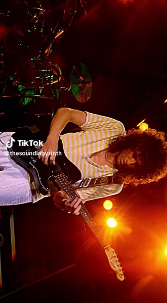 #thesoundlabyrinth #explore #music #brianmay #viral