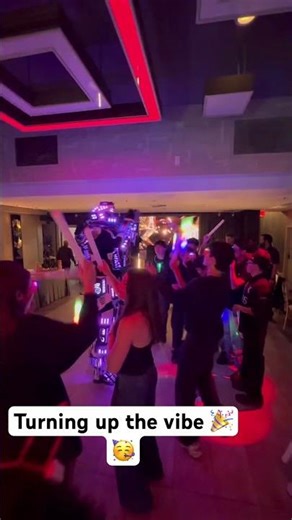 Dancing LED ROBOT