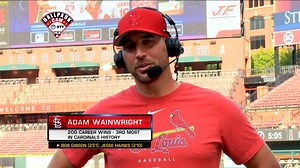 Adam Wainwright records 200 wins