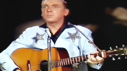 Dave Dudley – Six Days on the Road (1963) ... 🎧 Tap to hear full song: https://hido.greatestoldiessongs.org/dave-dudley-six-days-on-the-road-1963/?utm_source=facebook&utm_medium=hreel&utm_campaign=legendscountrysongs | Legends Country Songs