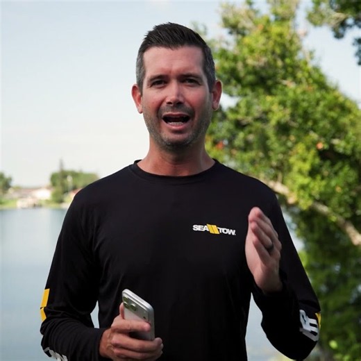 How to View Radar & Wind Using the Sea Tow® App