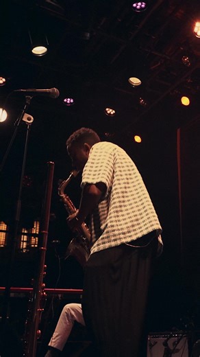 “No Doubt” Live at Blue Note Tokyo 🇯🇵 Full video drops Friday exclusively on my Patreon. Tap in. Patreon.com/BraxtonCook Every Friday new video drops! Then full album for Inner Circle tier! 💪🏾💪🏾