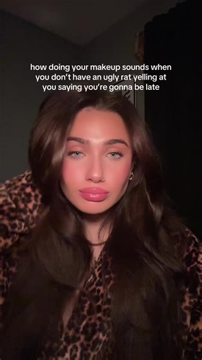 Embrace Being Fashionably Late with Makeup Tips