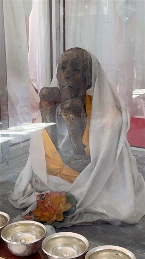 Gue Mummy stupa Spiti valley #spitivalley #winterspiti #guemummy #mummy #stupa