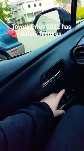 2022 Toyota Prius has safety features