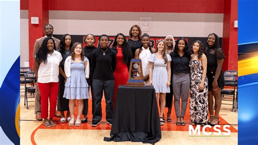 AHSAA awards Blue Map Championship trophy to Hazel Green girls hoops after title run
