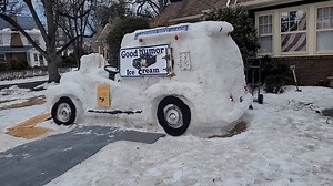 Man builds 1950s Good Humor ice cream truck out of snow