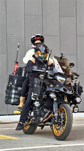 Benelli TRK552X Advanture Touring Endless Roads, Zero Limits 🌄🏍️ #benellitrk552x #r1250gs #motovlog