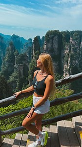 1.9K views · 11 reactions | Date una possibilità alla Cina, certi paesaggi vi toglieranno il fiato! 懶 Chi di voi c’è mai stato? E qual è stato il vostro posto preferito? 凉 | Sofia Pannilinii | Facebook