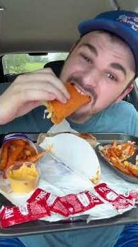 Taco Bell Pepper Jack Steak, Crispy Chicken Chipotle Bacon Melt, and Pineapple Freeze Review