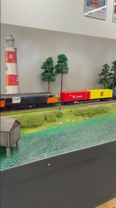 Hornby Railroad Class 37710 LoadHaul livery DCC Esu LOKPILOT v4 #train #freightliner #hornby - 472