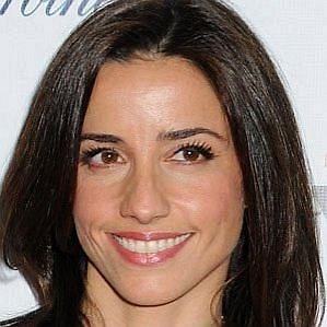 Shoshanna Lonstein Gruss Boyfriend 2026: Dating History & Exes - CelebsCouples